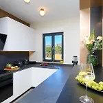 Hedera Estate Hedera Ix Apartman *